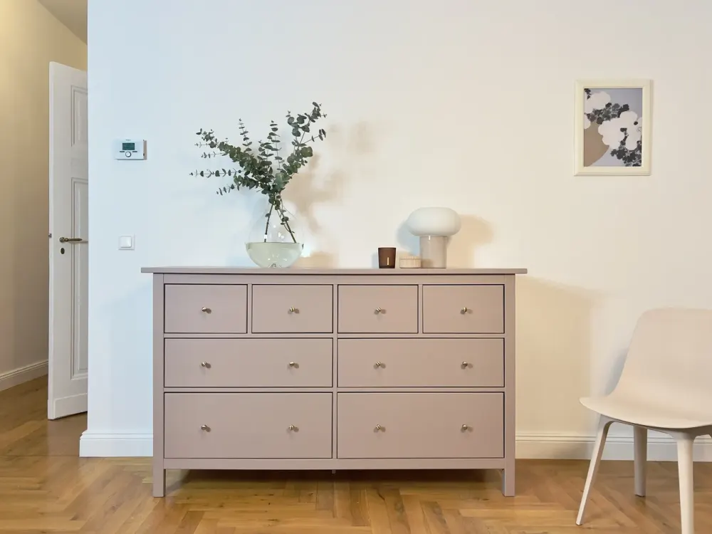 Charming, quiet, fully furnished apartment in a beautiful historic building, Charlottenburg