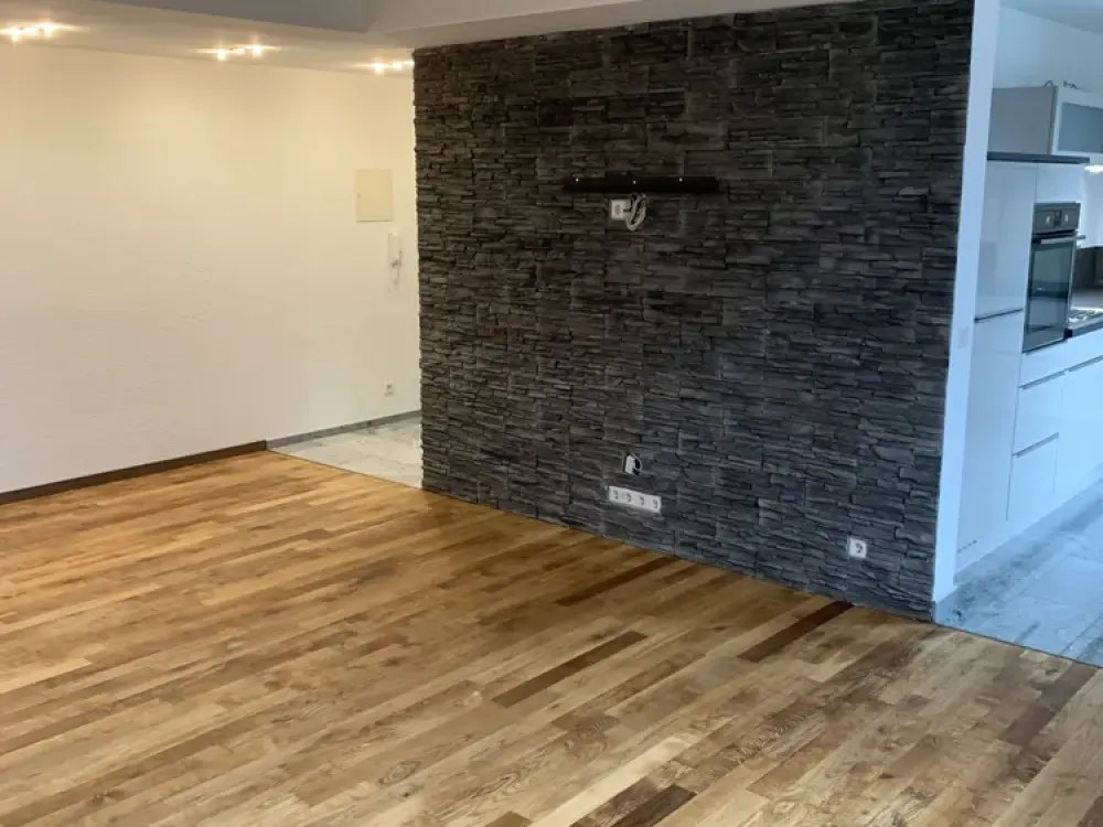 Erstbezug nach Sanierung, Hochwertige 3-Zimmer-Wohnung in Stuttgart-Ost