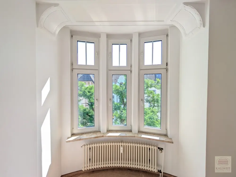 Flingern-Nord / Stil-Altbau / Einbauküche: Großzügige 2-Raum Wohnung