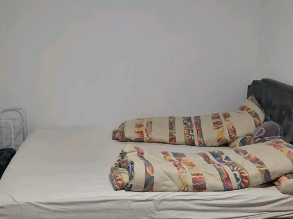 2 Zimmer Wohnung 80qm