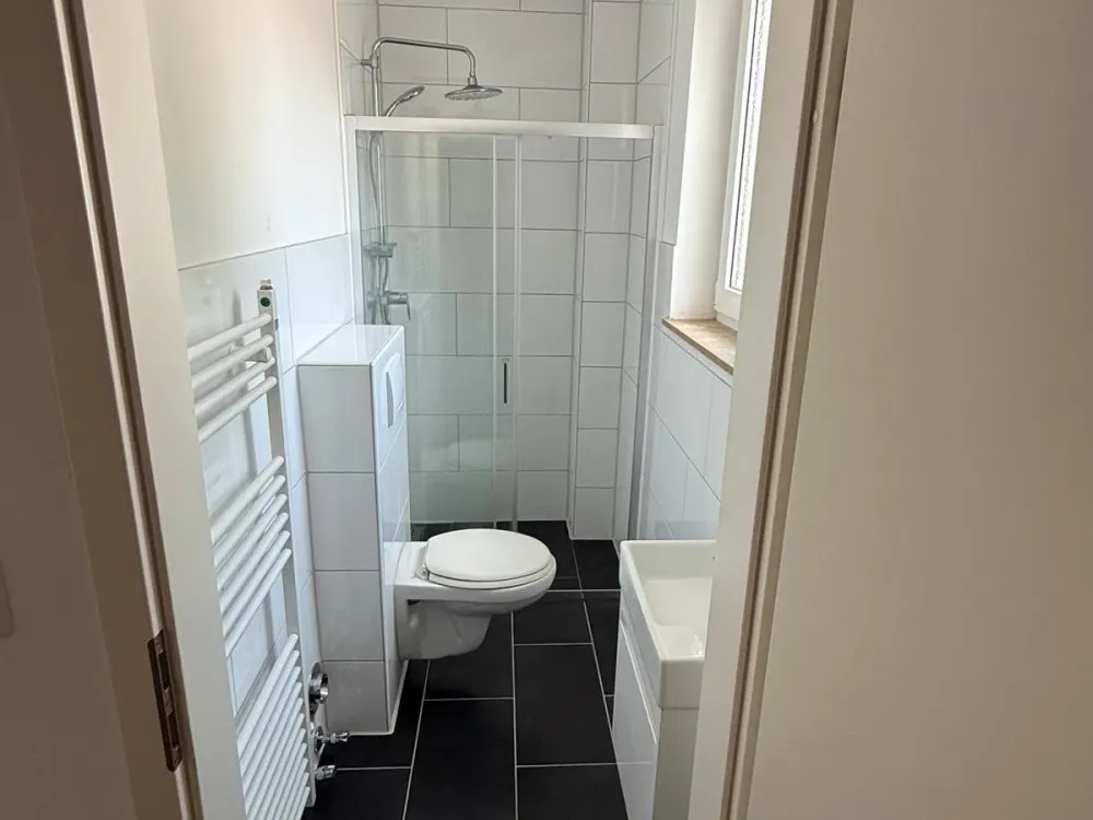 Ideal für Amazon-MA Frisch sanierte 1-Zimmer-Wohnung in Achim