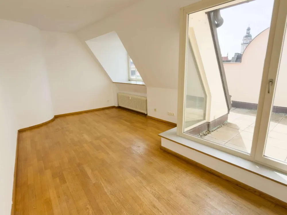 **Großzügige 150 m² Maisonette-Wohnung im Lipsia-Haus, EBK | Dachterrasse | Bad en Suite**