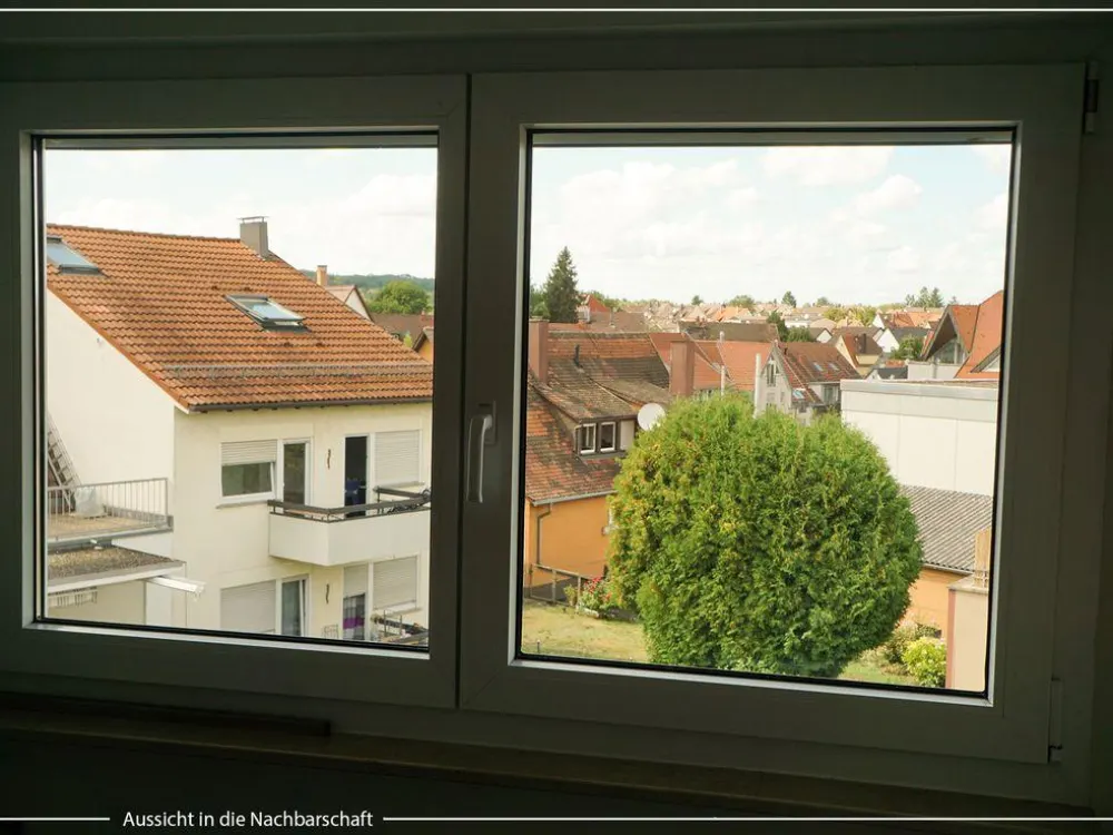 Gepflegte 3,5-Zimmer Dachgeschosswohnung in Stuttgart-Stammheim