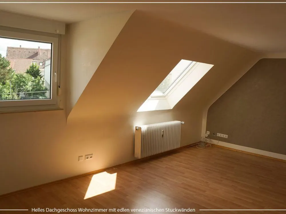 Gepflegte 3,5-Zimmer Dachgeschosswohnung in Stuttgart-Stammheim