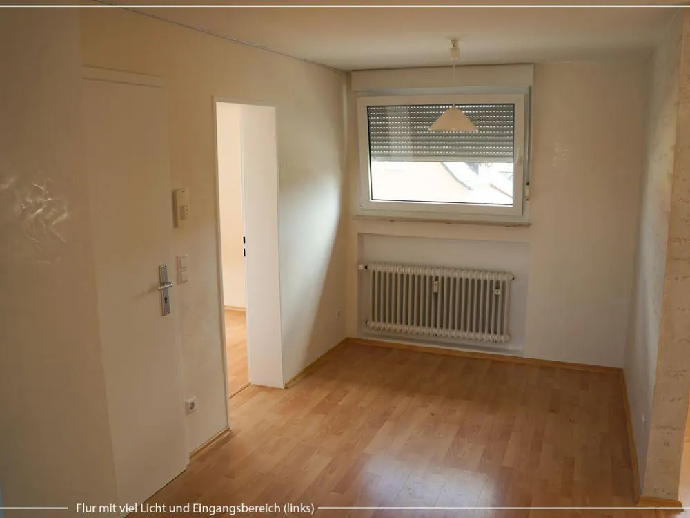 Gepflegte 3,5-Zimmer Dachgeschosswohnung in Stuttgart-Stammheim