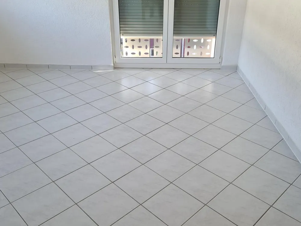 Dreizimmerwohnung mit 26 qm gro0en Terrasse, sehr zentral