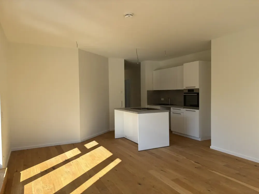Großes Penthouse mit Wasserblick
