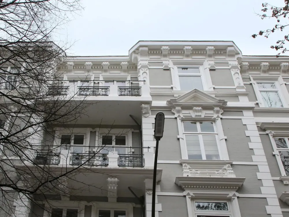 Rotherbaum: 1-Zi-Altbau in Uninähe: Wohnbüro, Praxis, Atelier