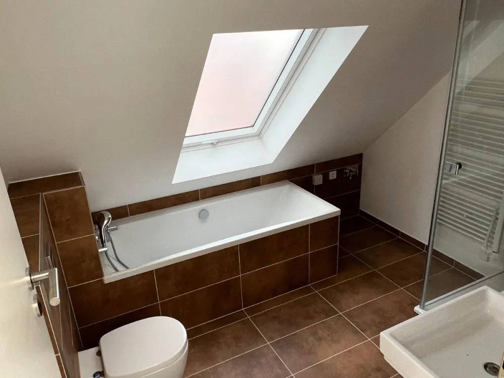 2,5-Zimmer Wohnung mit Terrasse und offener Küche in Top-Lage