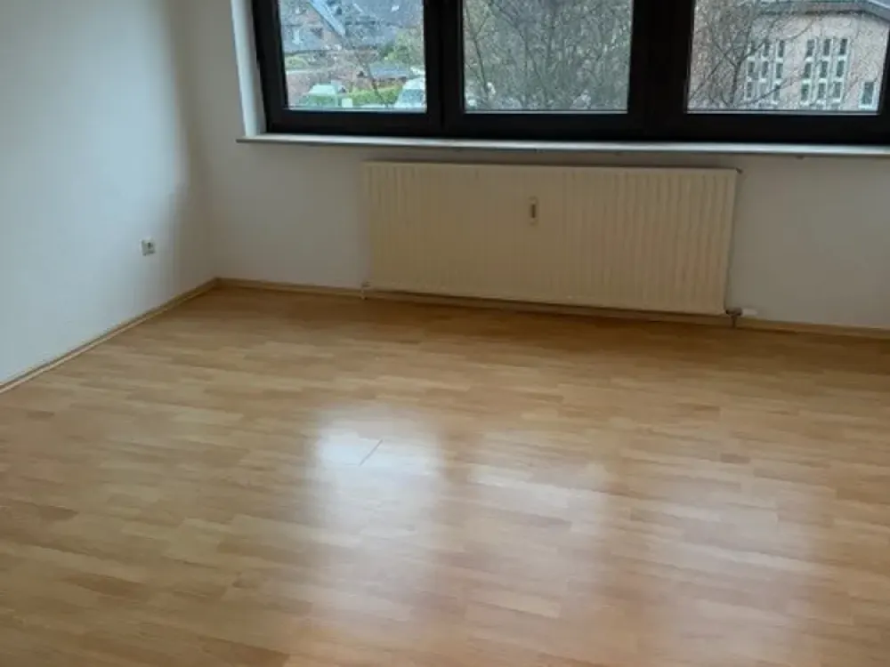 Schöne gemütliche 2-Zimmer-Wohnung in Krefeld zu vermieten!