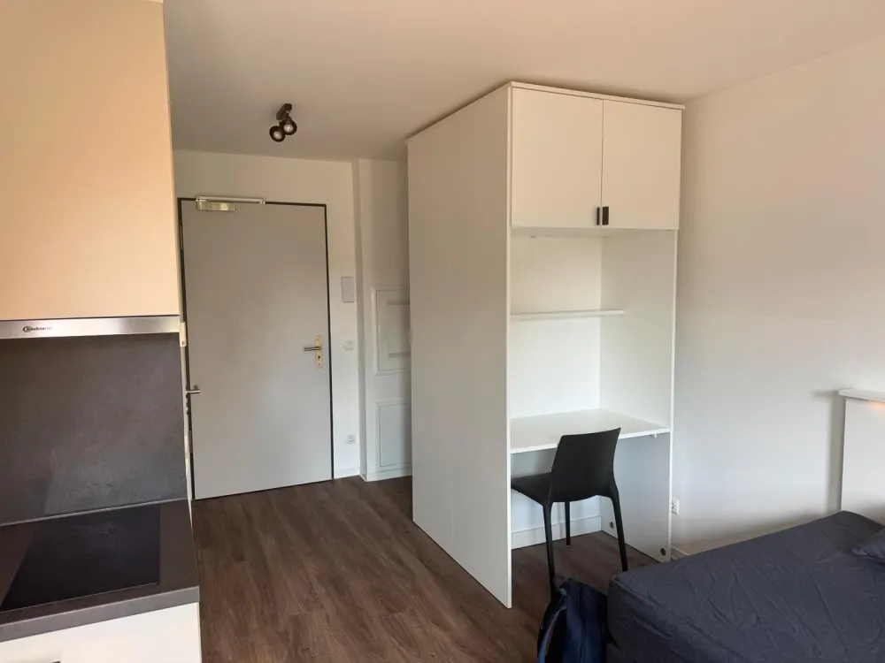 Möbliertes Studentenapartment ab sofort/01.10.2026