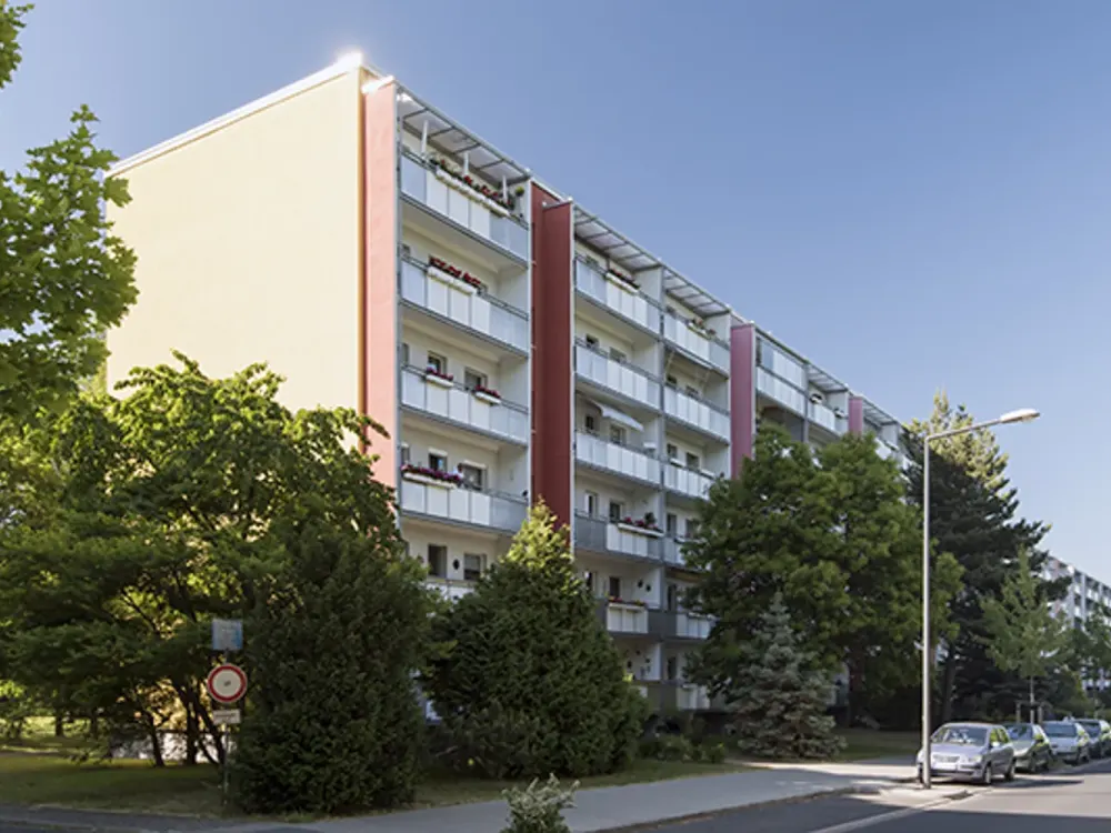 Herzlich willkommen: wir sanieren für Sie eine 3-Zimmerwohnung im Erdgeschoß mit Balkon!