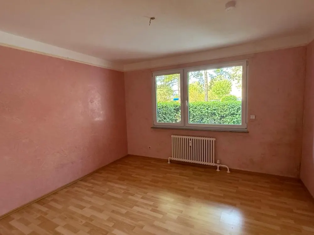Helle 2-Zimmer EG-Wohnung mit Terrasse in Hochheim am Main