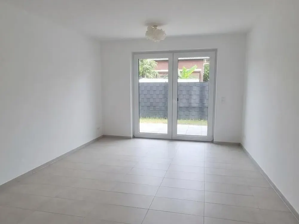 3 Rooms with Terrace, Korschenbroich