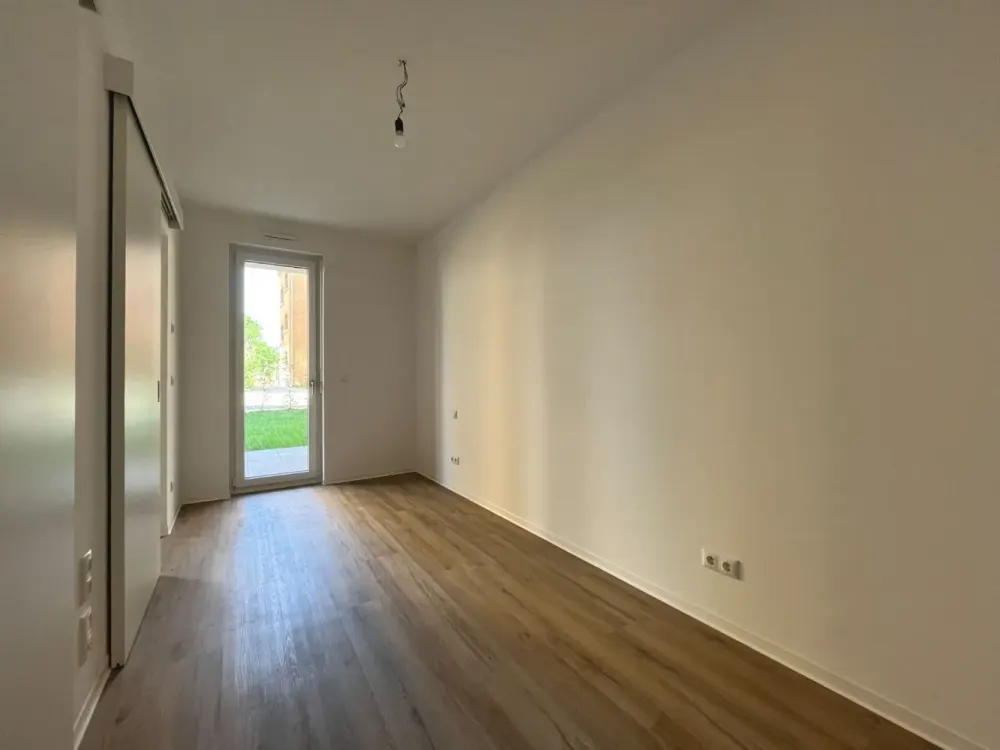 Neubau - Geräumige 2-Zimmer-Wohnung mit Badezimmer, Dusche, Terrasse im Zentrum-Ost in Leipzig