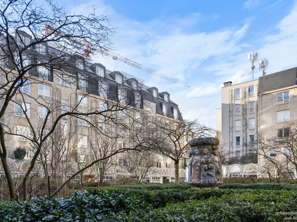 Welc(H)ome® by RIDA FLATS, Altstadt! Maisonette-Penthouse mit Domblick: Stilvoller Wohntraum