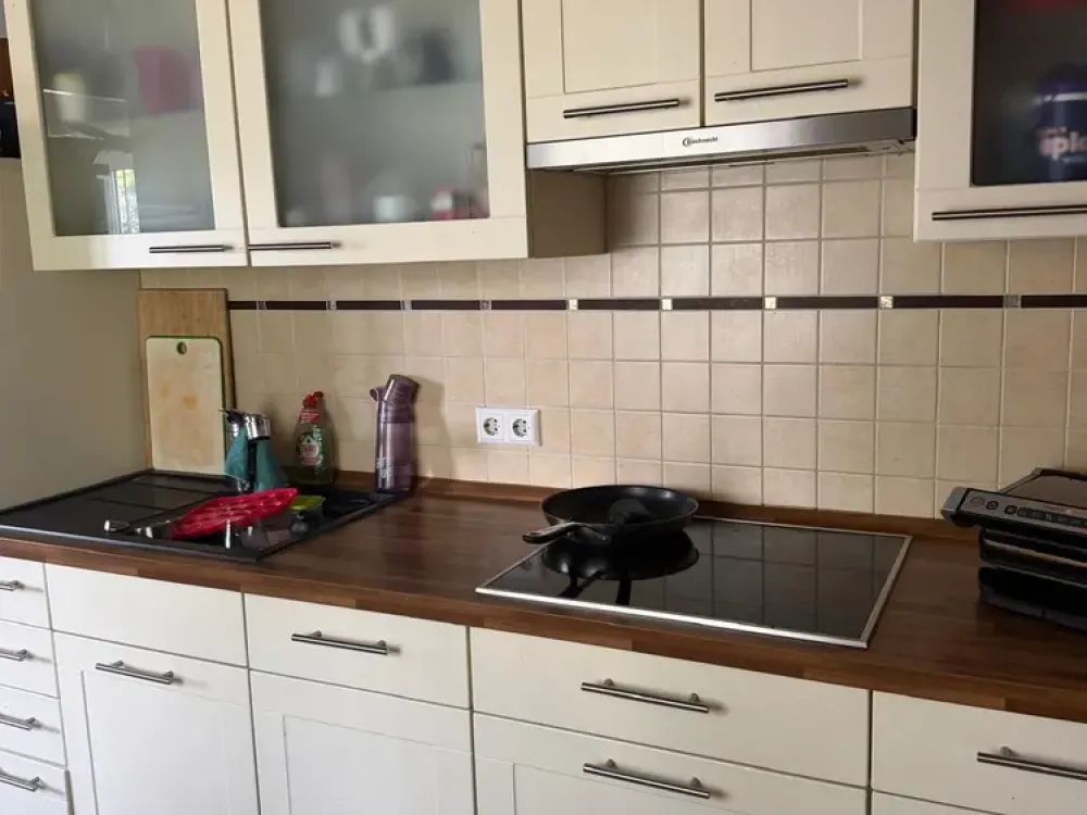 Moderne 3,5-Zimmer-Wohnung Hochparterre mit Balkon in Echterdingen-West