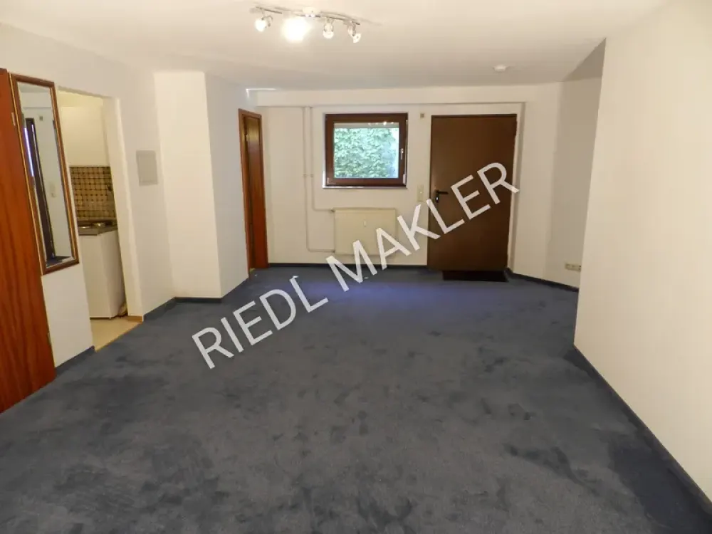 Pendlerwohnung: Praktisches Apartment in Aubing