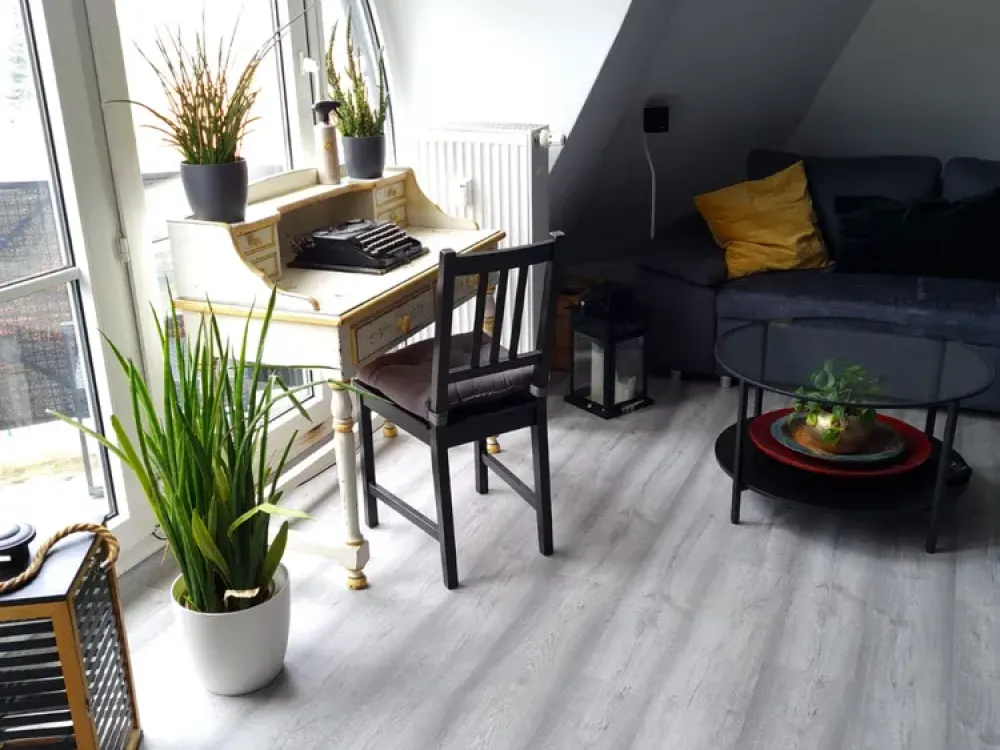 Attraktive Dachgeschosswohnung direkt an der Wuhle