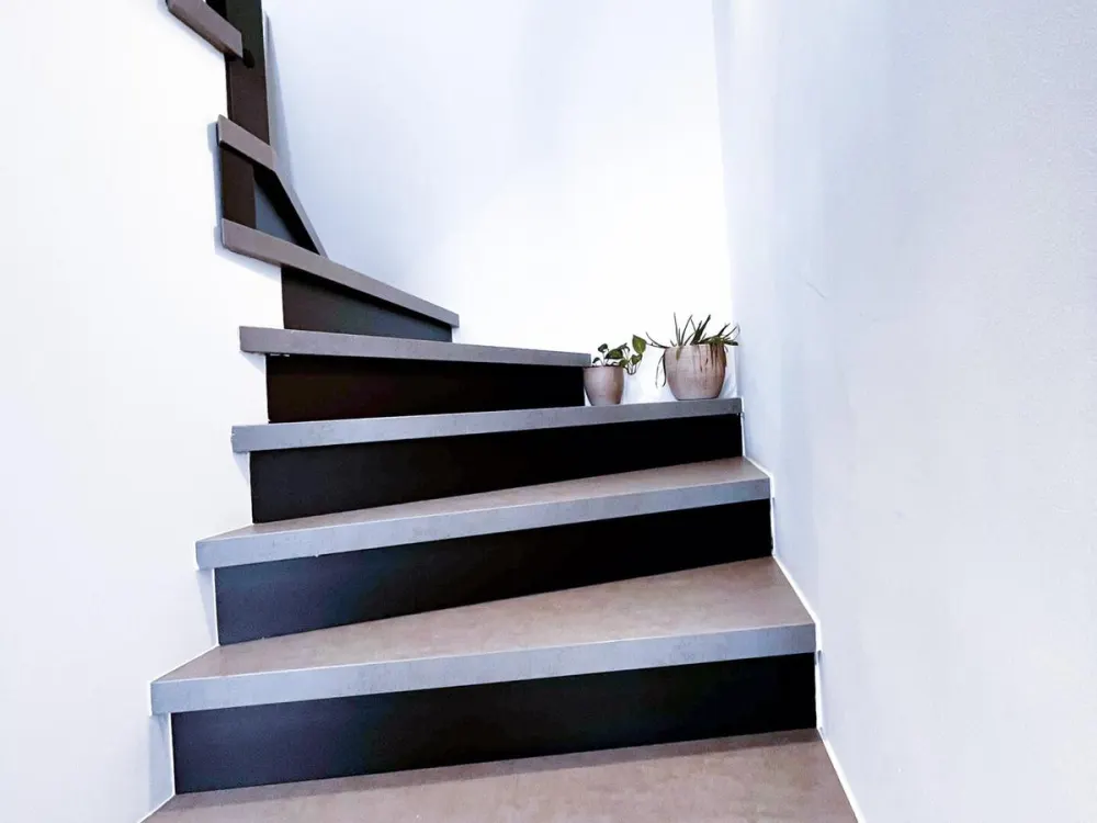 Moderne Maisonette-Wohnung mit charmanter Empore