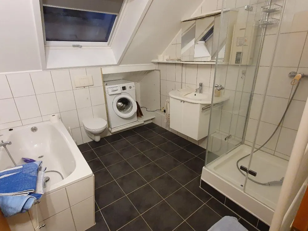 Komplett möblierte 3 Zimmer Wohnung Zentrum Bergisch Gladbach