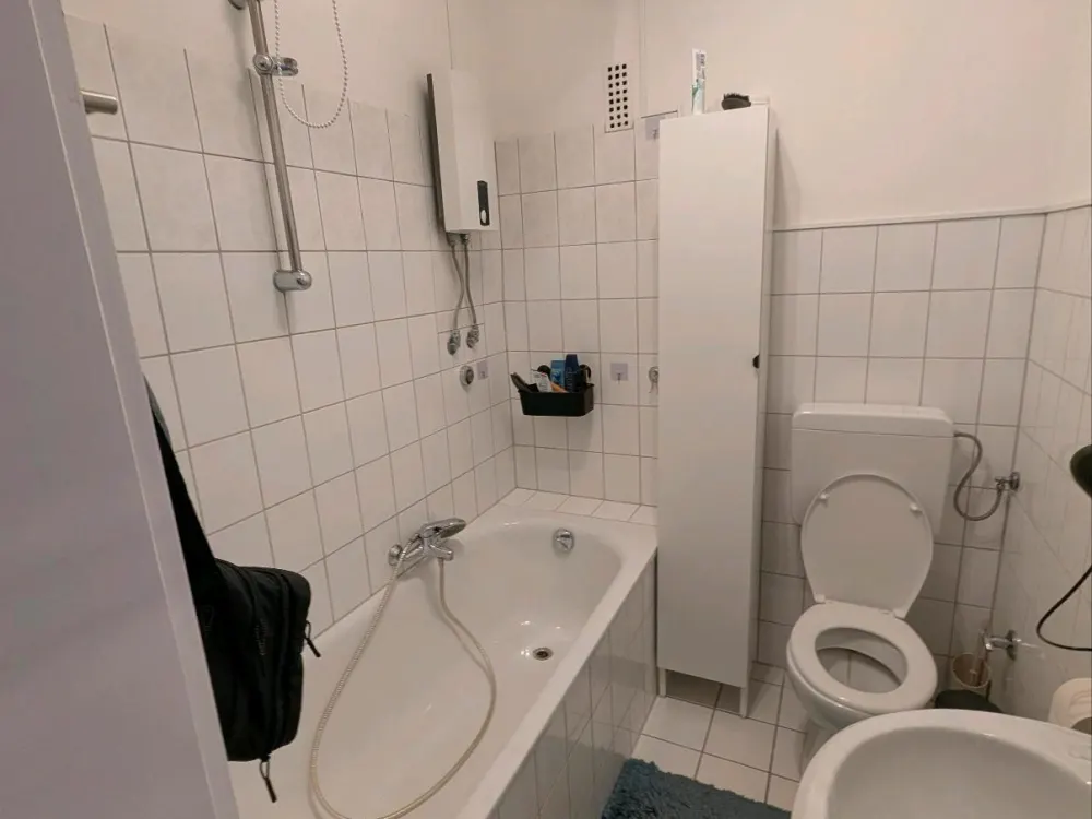 Sublet: Furnished 2-Room Apartment in Karlsruhe Südstadt