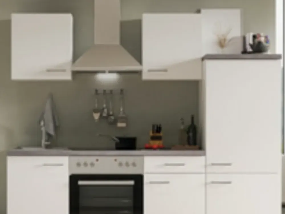 Bright 2-Room Apartment in the Basement
