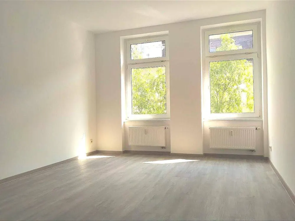 Teilgewerbliche helle Altbauwohnung Nähe Innenstadt /Uni