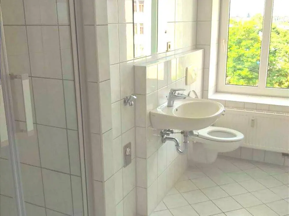 Teilgewerbliche helle Altbauwohnung Nähe Innenstadt /Uni