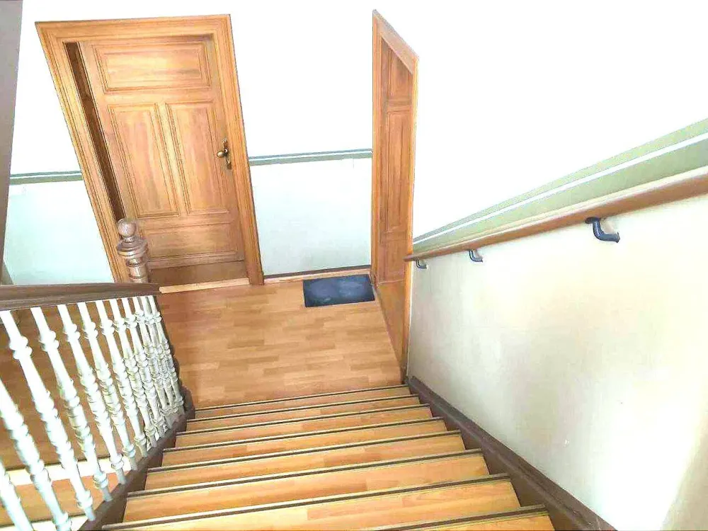 Teilgewerbliche helle Altbauwohnung Nähe Innenstadt /Uni