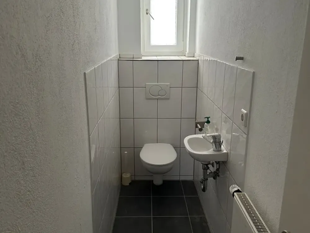 Bright 3-Room Apartment in Karlsruhe