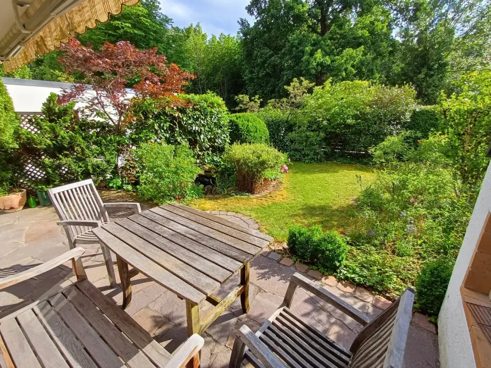 Tolle Wohnung mit Süd-West-Terrasse in Waldtrudering