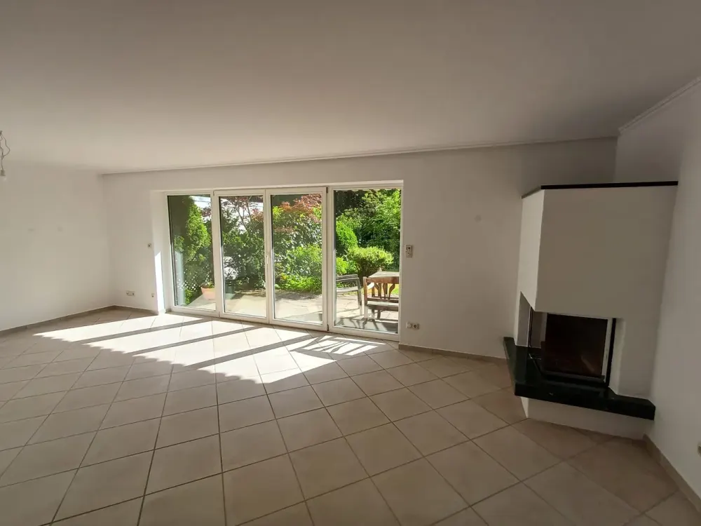 Tolle Wohnung mit Süd-West-Terrasse in Waldtrudering