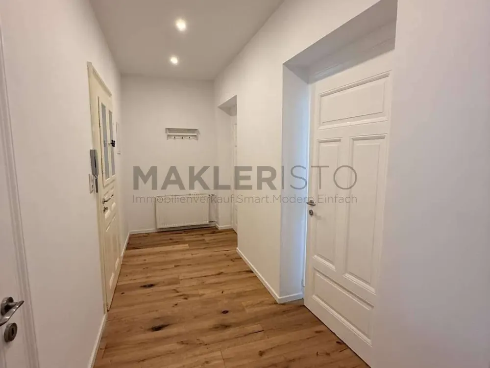**Frisch modernisierte 3-Zimmer-Altbauwohnung mit Stuck & Tageslichtbad in Möckern**