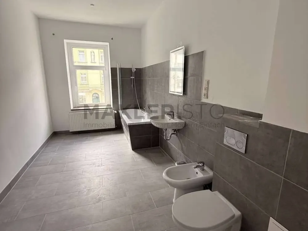 **Frisch modernisierte 3-Zimmer-Altbauwohnung mit Stuck & Tageslichtbad in Möckern**