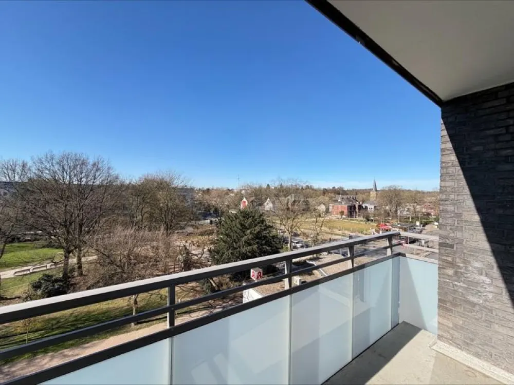 2,5 Zi. Wonhnung mit Balkon in Leichlingen!