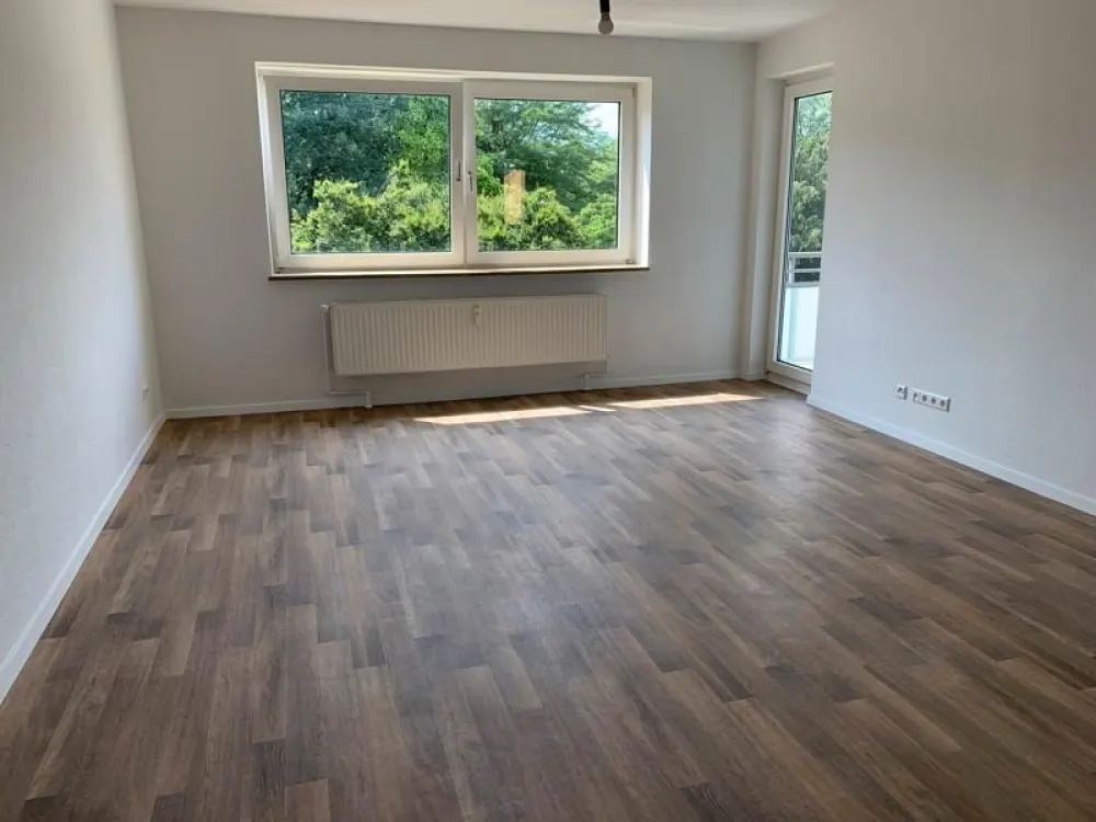 2,5 Zi. Wonhnung mit Balkon in Leichlingen!