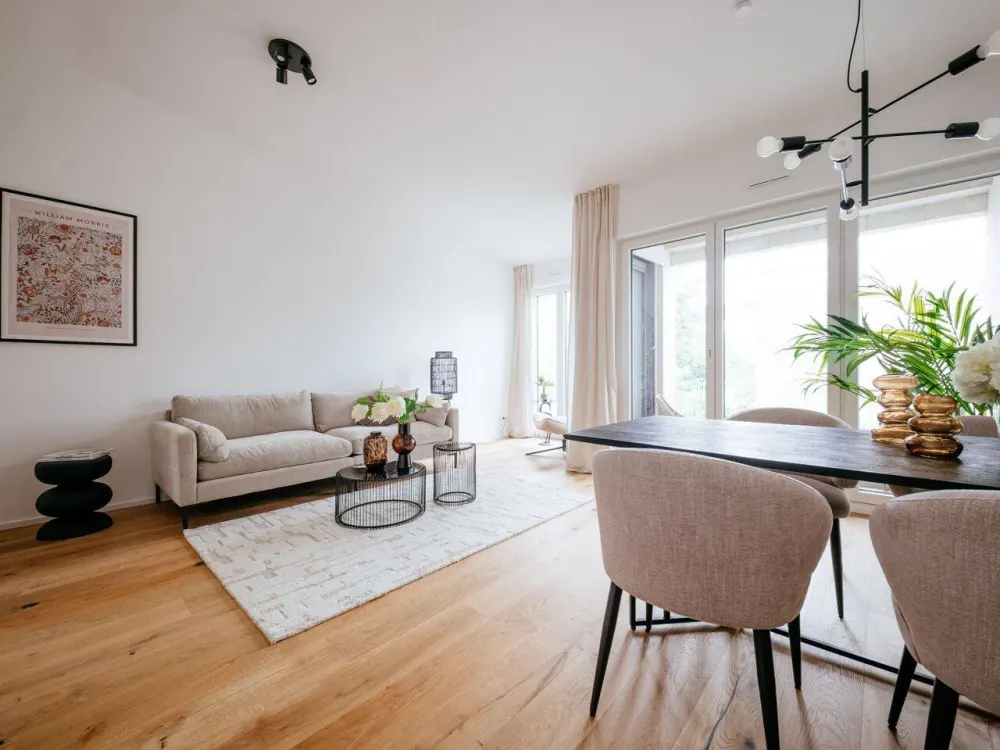 Erstbezug in München-Aubing: 2 Zimmer mit Loggia