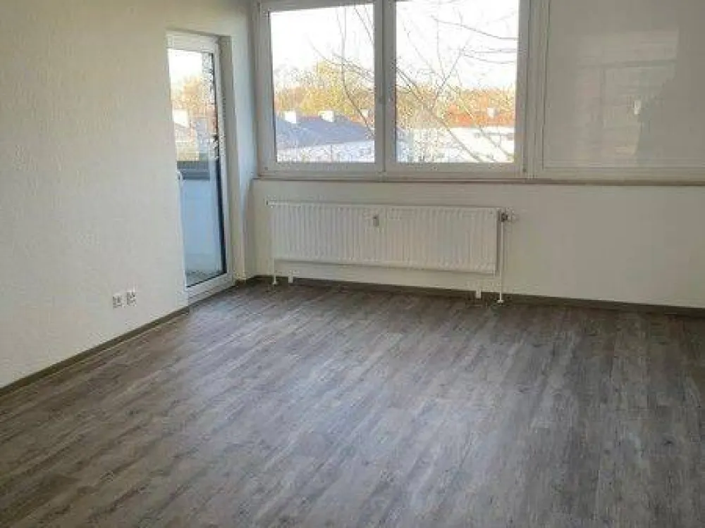Perfekt für uns: praktische 3-Zimmer-Wohnung mit Einbauküche