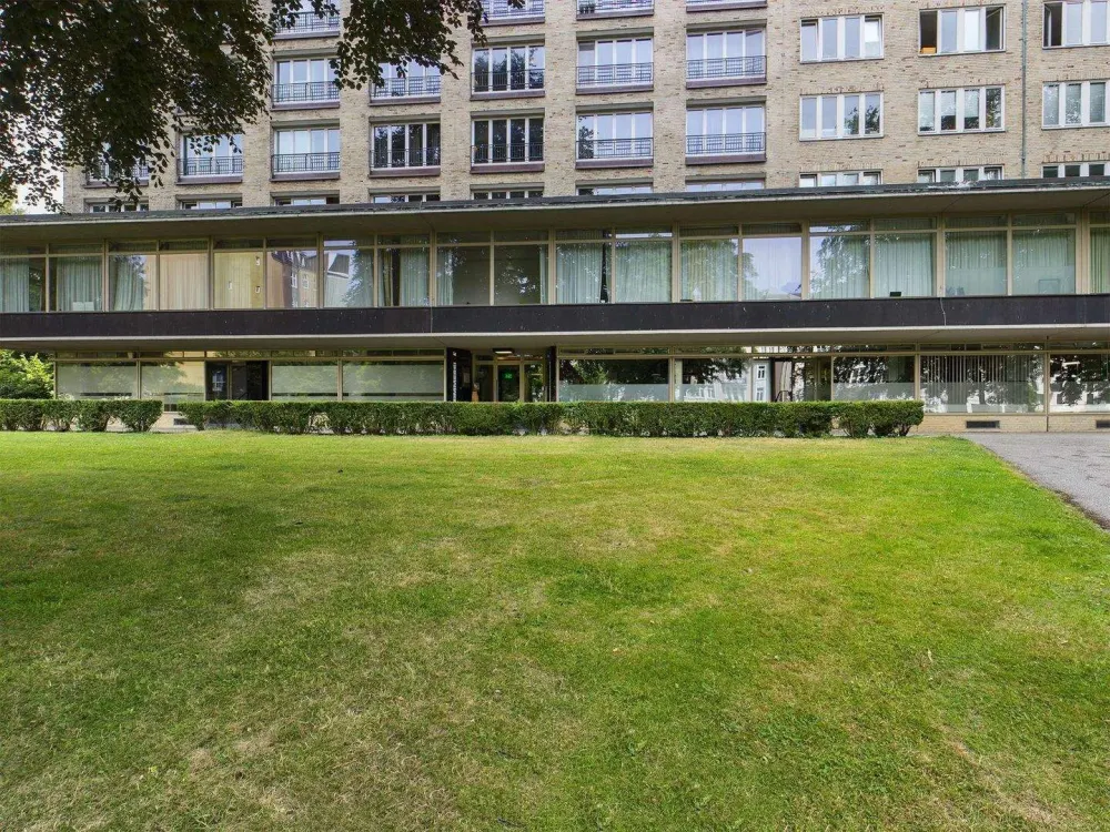 All-Inclusive: Modernes 2-Zimmer-Apartment in Eimsbüttel - stilvoll möbliert | Maxi Bude