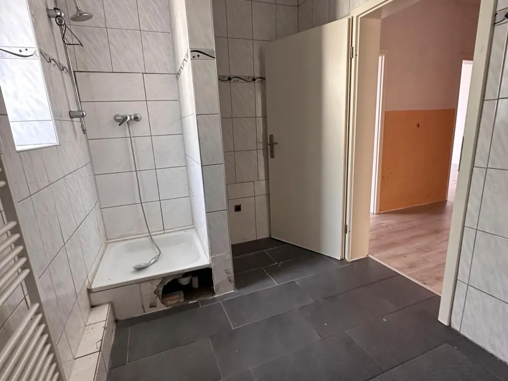 Zwei Zimmer Wohnung zu vermieten.