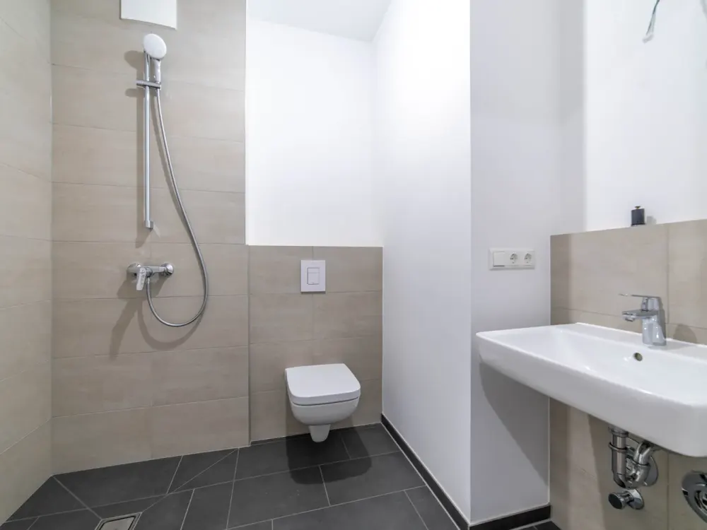 Bright Manhattan-Style Studio Apartment in Gürtelstraße Apt 126