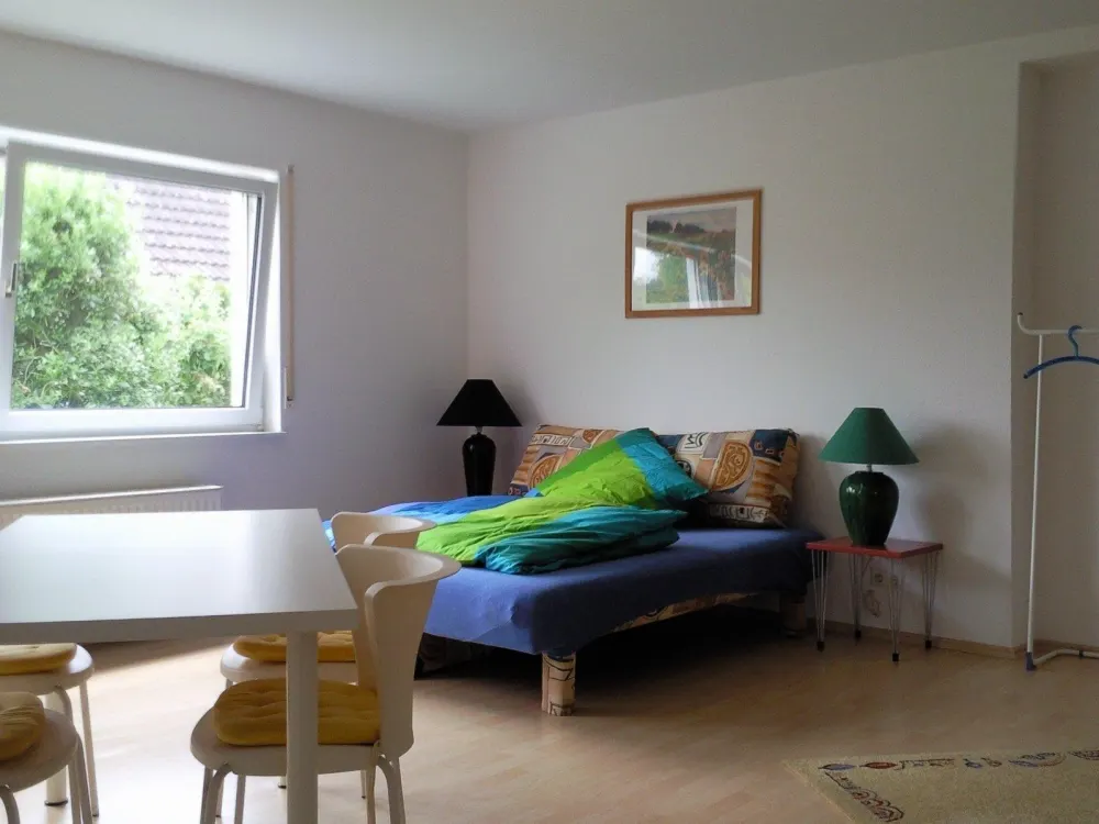1 Zimmer-Wohnung möbliert nur an Wochenendheimfahrer