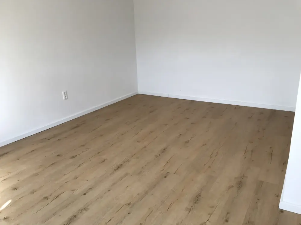 Traumhafte 3-Zimmer-Wohnung mit 12,81 m² großer Dachterrasse, Ideal für Paare oder kleine Familien