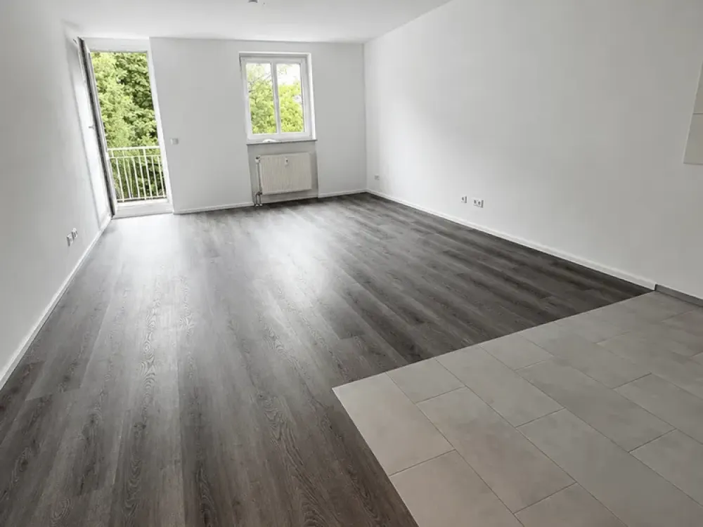 ILIEV IMMOBILIEN: شقة جميلة ومضيئة بغرفة واحدة وشرفة في UNTERMENZING / ALLACH