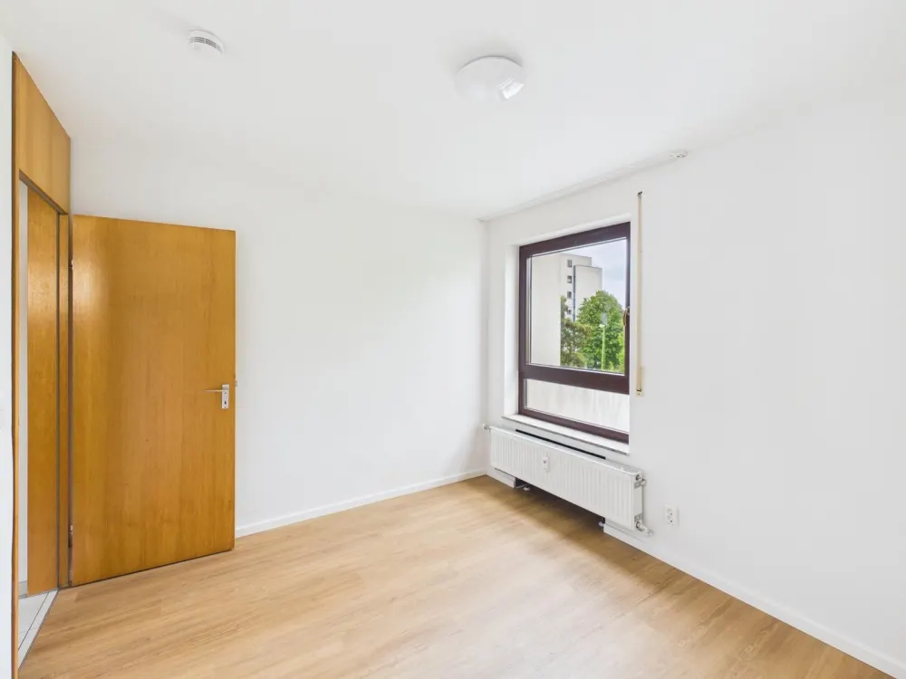 Frisch saniert. Bereit zum Einziehen.Gepflegte 3-Zimmerwohnung mit Balkon