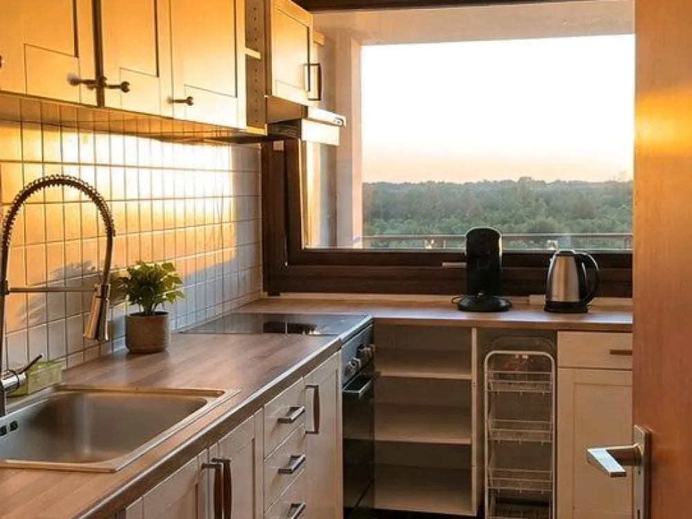2-Zi-Wohnung in Ratingen MIT EINBAUKÜCHE & Parkblick