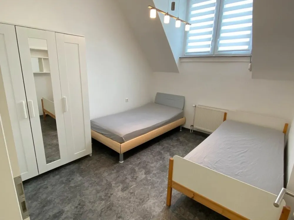 Schöne 3-Zimmer-Maisonette-Wohnung mit Einbauküche