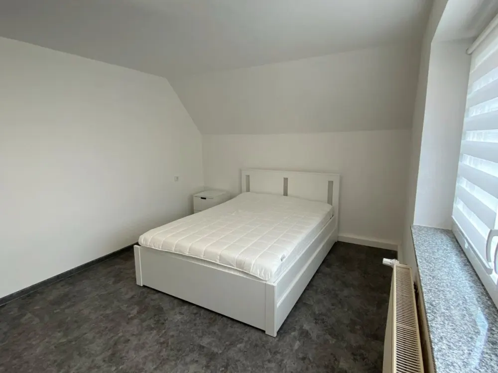 Schöne 3-Zimmer-Maisonette-Wohnung mit Einbauküche