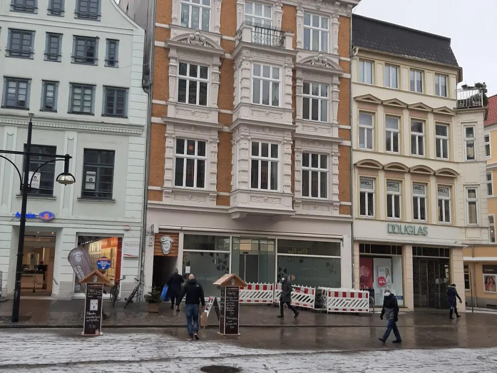 5 Zimmerwohnung in Rostock-Stadtmitte